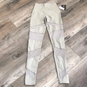 Onzie bondage leggings, NWT